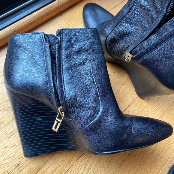 Tory Burch Shoes - Tory Burch Final price! Black Booties
